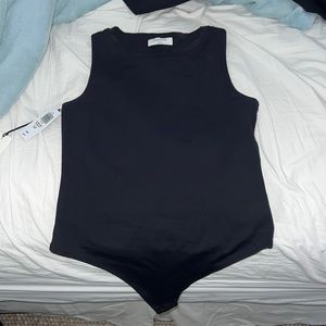 Aritzia Babaton Contour Muscle Bodysuit